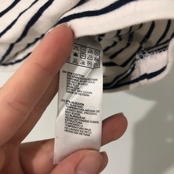 Forever 21 Black & White Striped Crop Top S - Picture 3 of 5